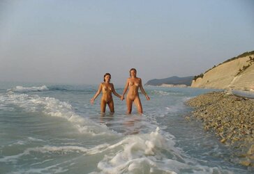 Naturist Beach Teenagers