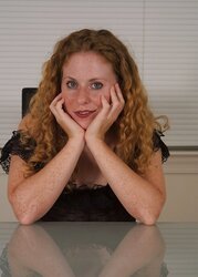 Kira Redhead Inexperienced Is A Dinner Guest