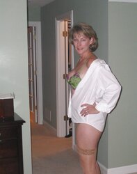 Light-Haired Mature Wifey Showcases Off In Front Of Her Spouse