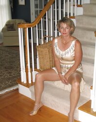 Light-Haired Mature Wifey Showcases Off In Front Of Her Spouse