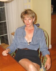 Light-Haired Mature Wifey Showcases Off In Front Of Her Spouse