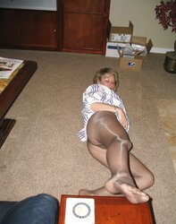 Light-Haired Mature Wifey Showcases Off In Front Of Her Spouse