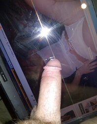 Tribute to Hope... Jizz on me:P