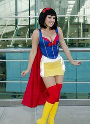 Stunning Cosplay Women