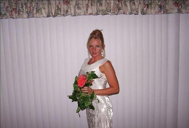 Huge-Boobed Inexperienced Ash-Blonde
