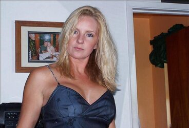 Huge-Boobed Inexperienced Ash-Blonde