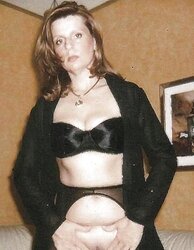 Wedding Ring Swingers #34: Display your cooch