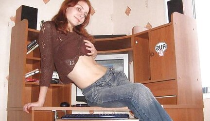 RUSSIAN TEENAGER POSING
