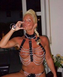 Domina, Domme, Strapon, MissLadyTina, Mummy, Rectal