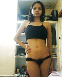 Pakistani call chick Asma