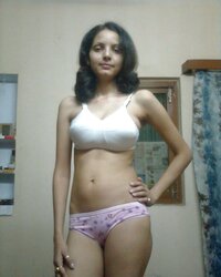 Pakistani call chick Asma