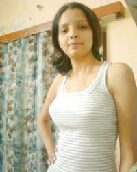 Pakistani call chick Asma