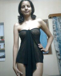 Pakistani call chick Asma