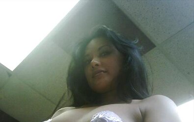 Kaylani Lei Twitter Images