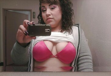 Giant latina with backside