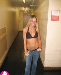 Cheerleader becca manns