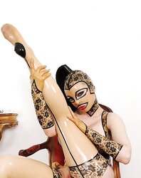 Spandex and high-heeled slippers