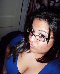 Women a lunettes