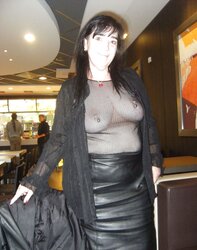 Mature PLUMPER wifey flashing off...