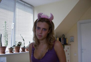 ALL INEXPERIENCED - Here is SOPHIE