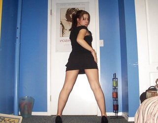 SingleStonerBabe From JoinUnTrue.com