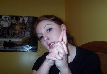 SingleStonerBabe From JoinUnTrue.com