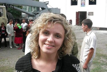 UBER-CUTE RUSSIAN WIFEY