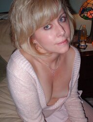 Downblouse nipslip