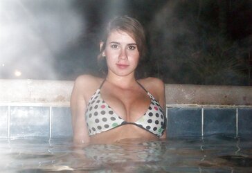 Chloe lamd ( dreamed 1.0000.000