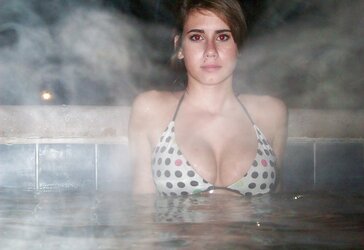 Chloe lamd ( dreamed 1.0000.000