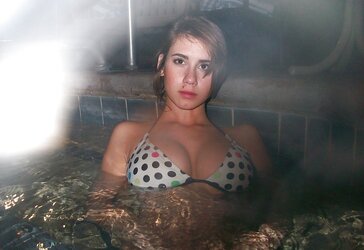 Chloe lamd ( dreamed 1.0000.000