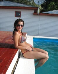 STUNNING WOMEN IN RED-HOT BATHING SUITS IV