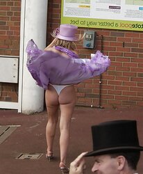 Upskirt Windy