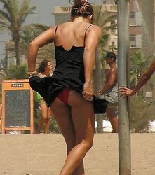 Upskirt Windy