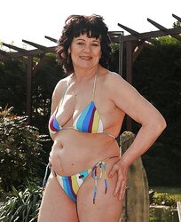 Granny mature! Mingled!
