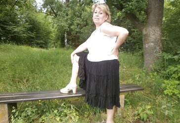 Granny mature! Mingled!