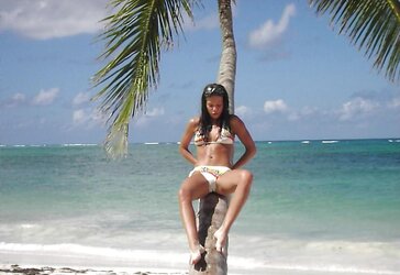 EX GIRLFRIEND TEENAGER PULVERIZES IDEAL GAMS BUTT (WheelSex)