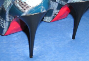 Lange Beine Nylons Pumps etc