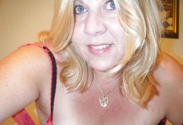 Chubby MUMMY Wifey Marie Hooter-Sling and Undies