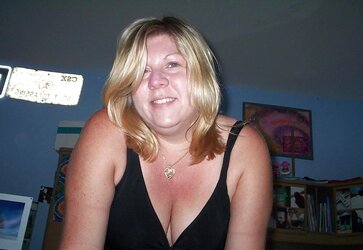Chubby MUMMY Wifey Marie Hooter-Sling and Undies