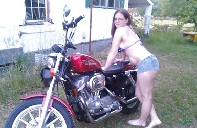 Who Here Enjoys Trailer Park Beotches?