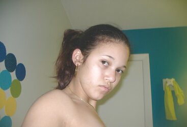 Cubanita Ardiente Showcasing Her Figure