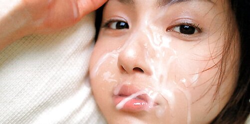 Love Jam leaks out from stunning throats and faces (Camaster)