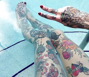 Gals N Tats