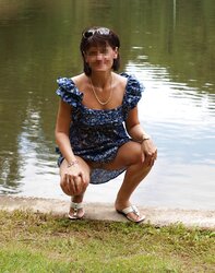 Upskirt outside
