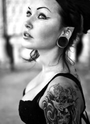 Alt Femmes. Wonderful Stunners.