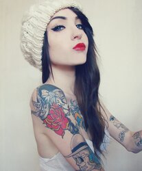 Alt Femmes. Wonderful Stunners.