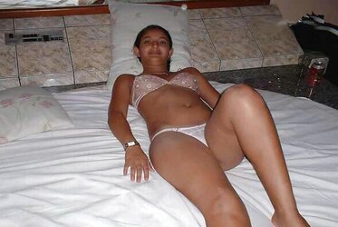 Indian naked chicks