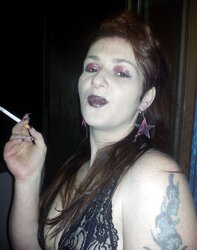 Meine geile Frau in schwarz