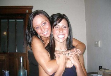 Stolen Photos - three Girlfriends